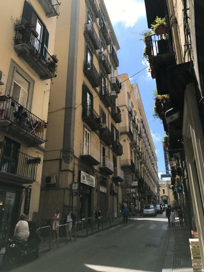Napoli Plebiscito Apartment Bagian luar foto